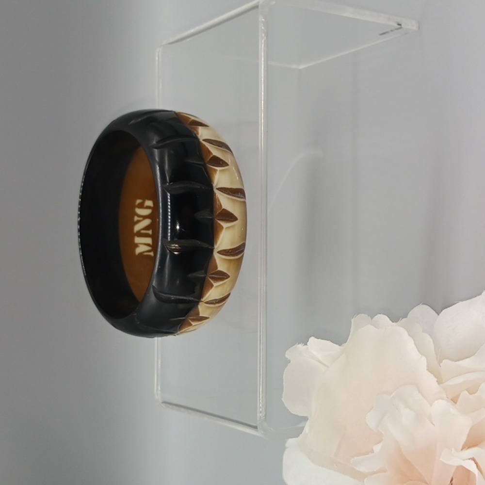 MNG (MANGO) BANGLE/ BRACELET